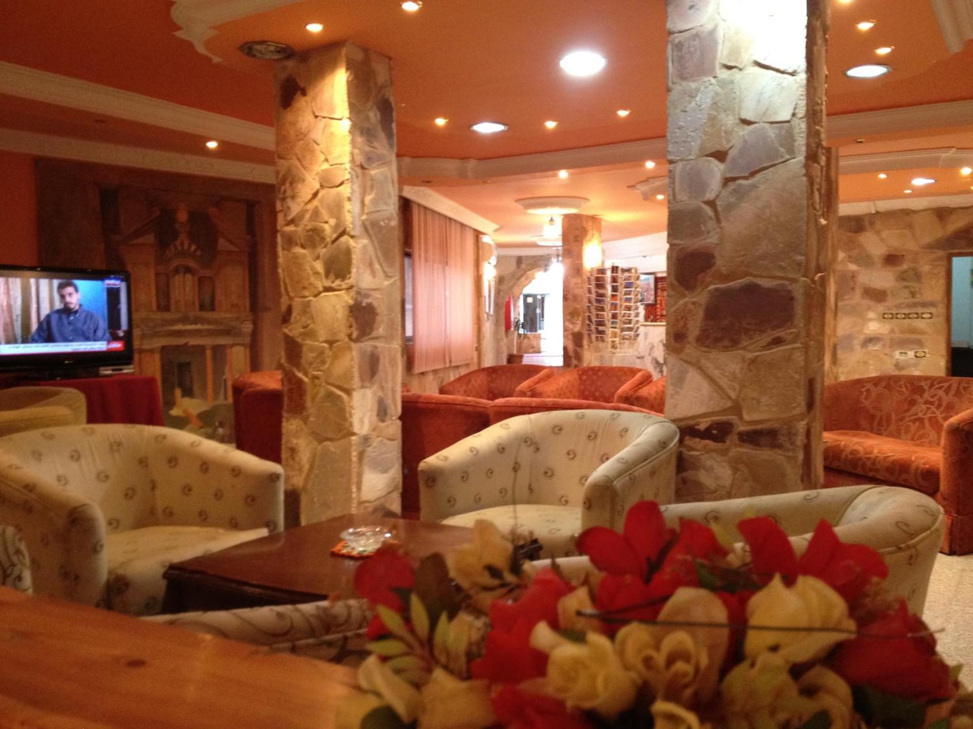 Al Rashid Hotel Wadi Musa Exterior photo