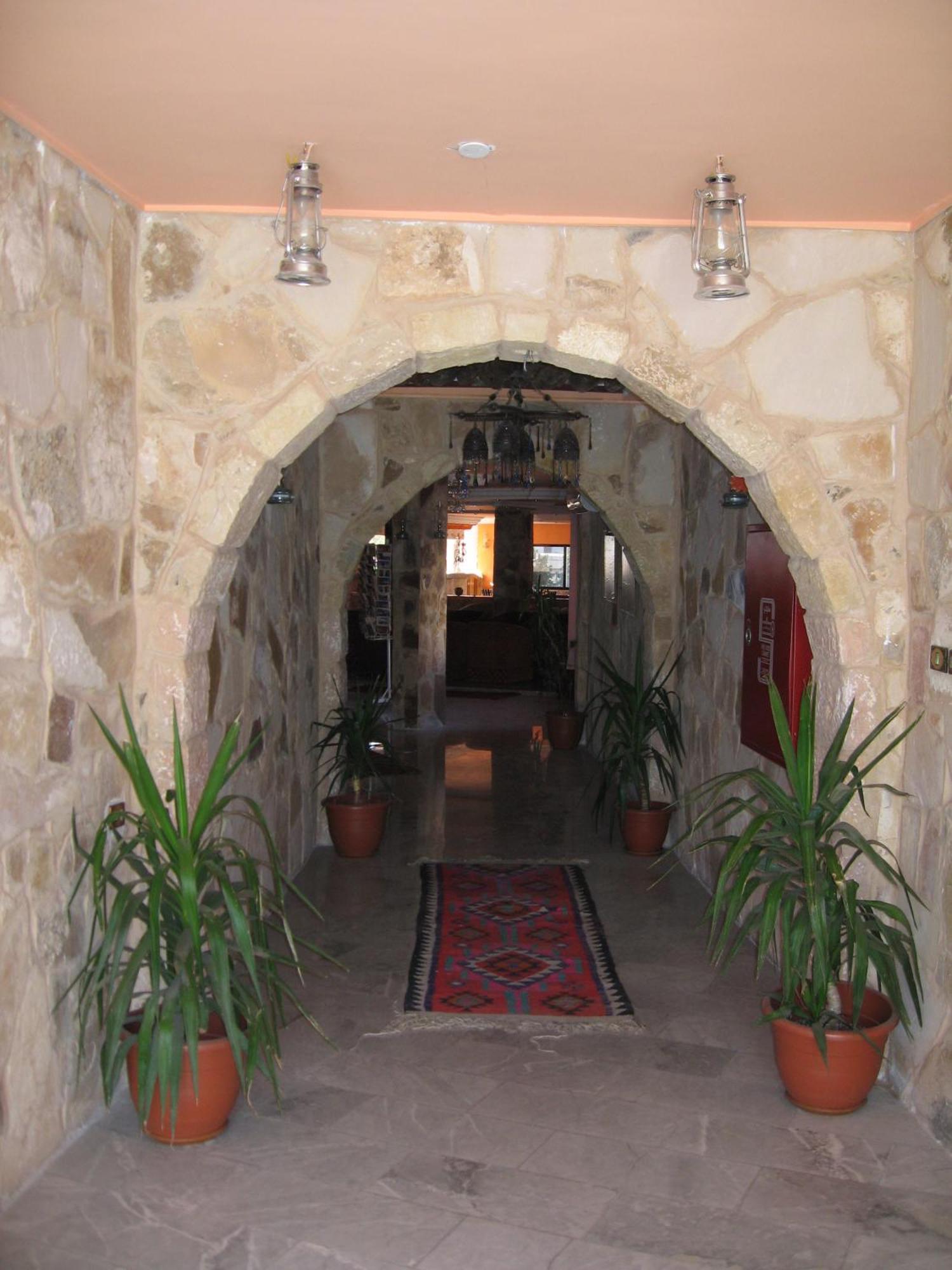 Al Rashid Hotel Wadi Musa Exterior photo