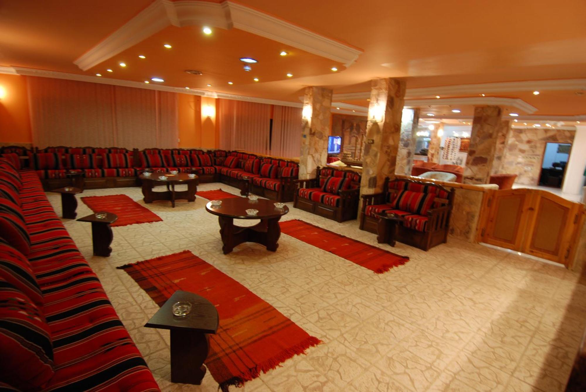 Al Rashid Hotel Wadi Musa Exterior photo